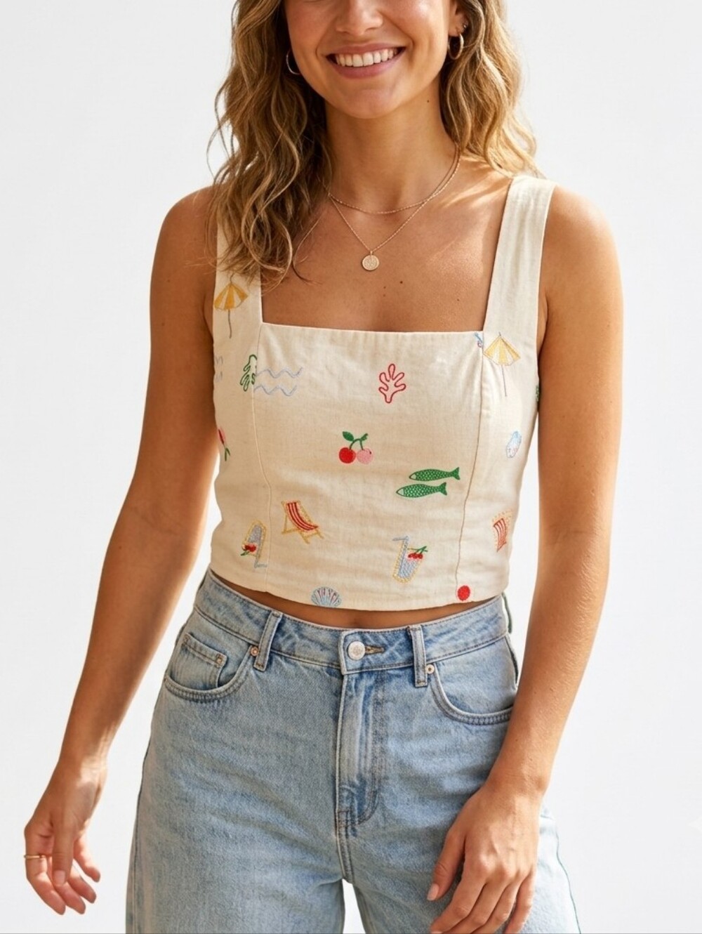 GAP Embroidered Linen-Blend Crop Top, M Petite – Tropical/Coastal Theme